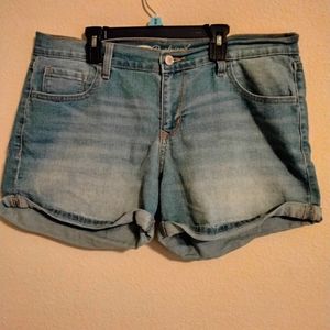 Old navy boyfriend jean shorts
